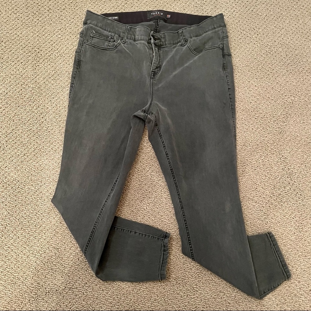 Torrid Bombshell Skinny Premium Stretch Black Denim Jeans Women’s Size 20 - Picture 9 of 13